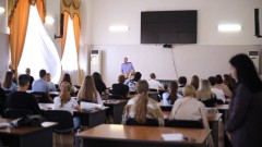 В Новочеркасске сотрудник СК рассказал студентам о коррупционных преступлениях
