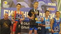 Новочеркасские борцы стали призерами областных соревнований