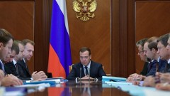 Правительство России после послания президента Федеральному собранию в полном составе ушло в отставку