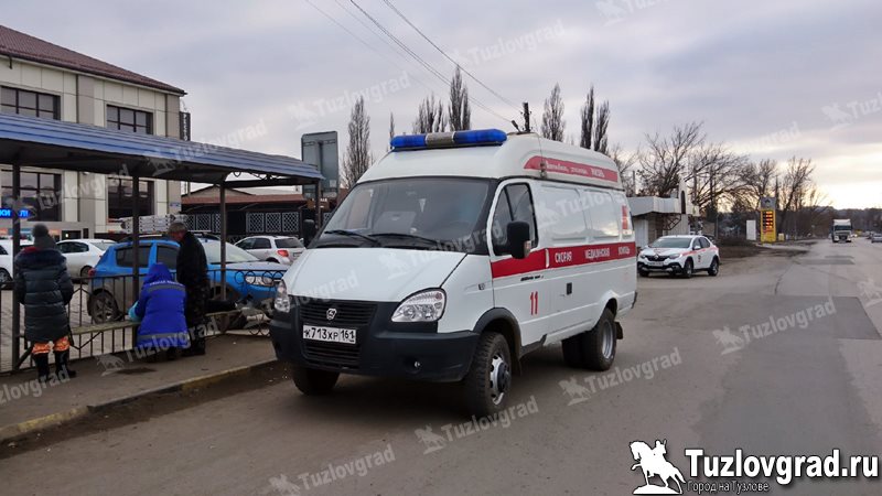 В Новочеркасске на автобусной остановке умерла женщина