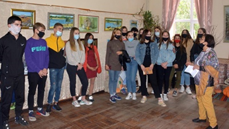 Жители Новочеркасска могут посетить выставку пейзажей и натюрмортов