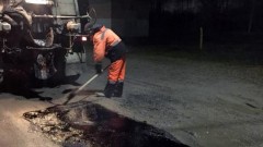 В Новочеркасске начали ремонтировать дороги