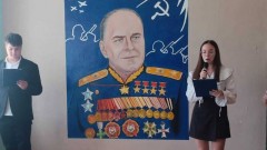 В новочеркасской школе появился мурал с изображением Георгия Жукова