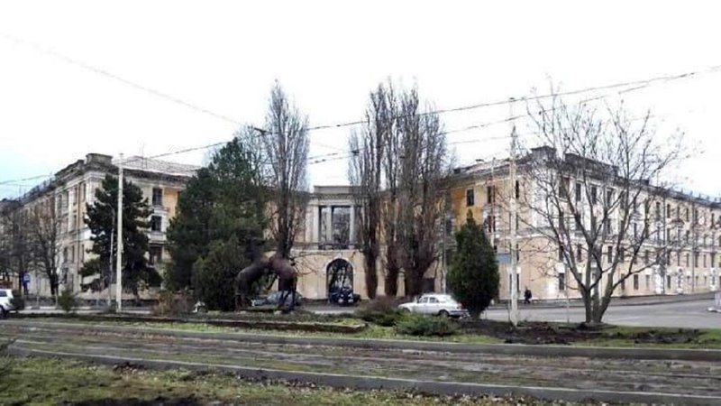 Виктория Абрамченко взяла на контроль реставрацию общежития НИМИ в Новочеркасске