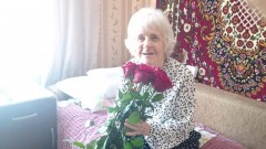 В Новочеркасске с 79-й годовщиной Победы поздравили ветерана Великой Отечественной войны Анастасию Тараненко