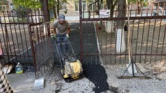 Благодаря помощи депутата в детском саду №22 Новочеркасска заасфальтировали дорожки