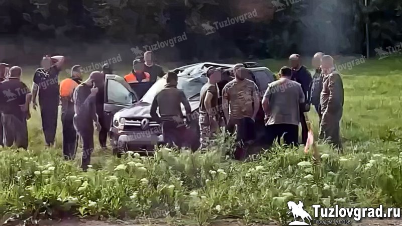 На въезде в Новочеркасск водитель кроссовера заснул за рулем и попал в больницу