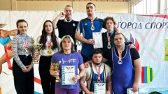 Новочеркасские тяжелоатлеты успешно выступили на Первенстве области