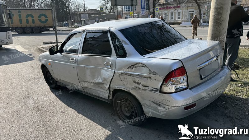 В Новочеркасске и окрестностях с начала года в ДТП погибли 2 человека, пострадали - 5