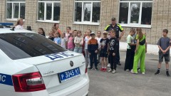 Сотрудники ГАИ Новочеркасска продолжают проведение встреч со школьниками