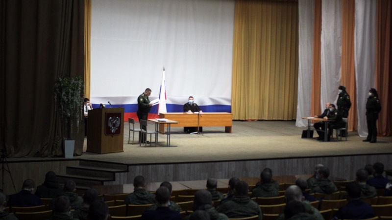 В Новочеркасске военнослужащий получил полгода дисбата за вымогательство