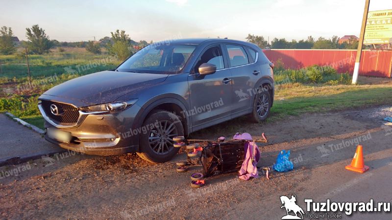 На трассе Багаевская – Новочеркасск кроссовер сбил годовалого ребенка в коляске