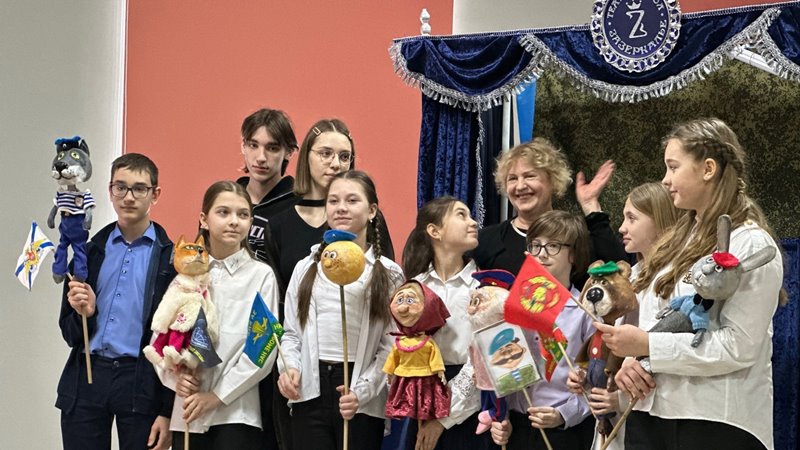 В Новочеркасске прошел городской фестиваль школьных театров