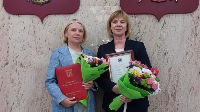 Глава региона Василий Голубев отметил допризывную, призывную и военно-патриотическую работу управления образования Новочеркасска