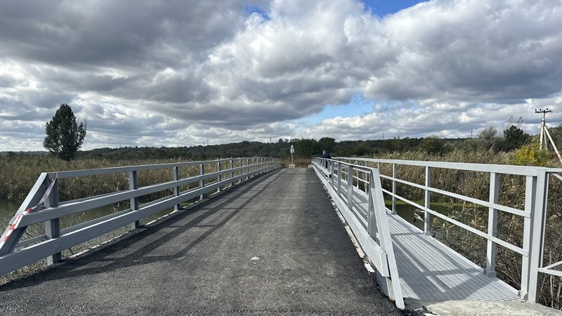 В Новочеркасске открыли движение по мосту на улице Громовой