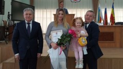 Сотрудники скорой помощи и благотворители Новочеркасска получили награды за помощь СВО