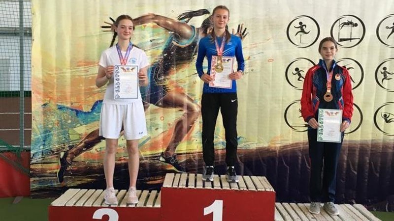 Шесть комплектов медалей завоевали новочеркасские спортсмены на региональном первенстве по лёгкой атлетике