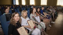 Соцработников поздравили с профессиональным праздником, видео