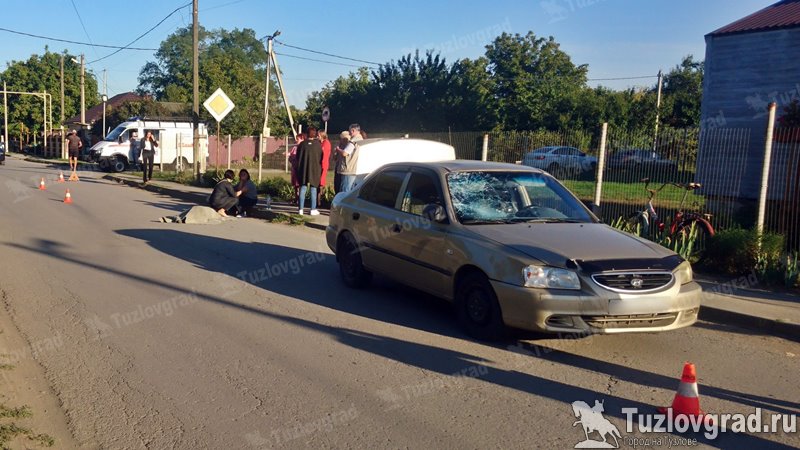 В станице Грушевской под Новочеркасском в ДТП погибла 12-летняя девочка