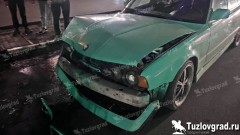В Новочеркасске «дрифтер» в центре города врезался в припаркованные автомобили