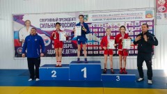 Новочеркасские самбисты стали призерами областного первенства