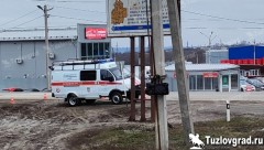 На въезде в Новочеркасск из-за подозрительного предмета оцепили грушевский перекресток