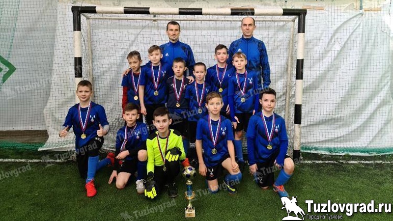 Детская команда из Новочеркасска выиграла зимний чемпионат Ростова по мини-футболу
