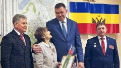 В преддверии 8 марта в Новочеркасске поздравили представительниц Совета ветеранов