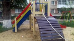 В Новочеркасске устанавливать 4 новые детские площадки будет ростовский предприниматель
