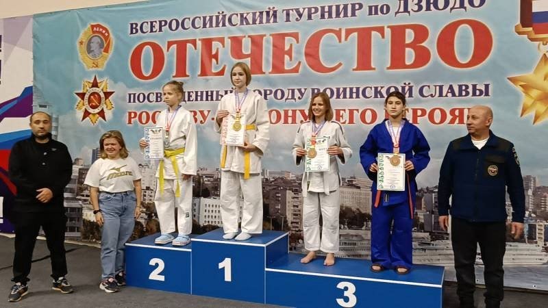 Новочеркасские дзюдоисты успешно выступили на областном турнире в Ростове