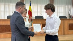 25 молодых жителей Новочеркасска получили стипендии главы города