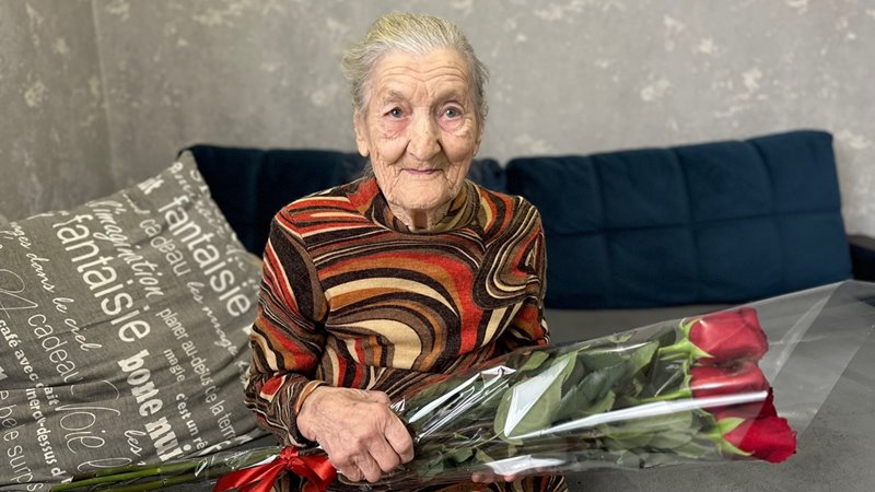 Жительнице Новочеркасска труженице тыла Валентине Черновой исполнилось 100 лет