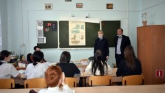 В Новочеркасске полицейские рассказали ученикам школы-интерната как уберечься от мошенников