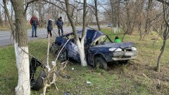 На трассе под Новочеркасском в ДТП погибла пассажирка, водитель доставлен в больницу