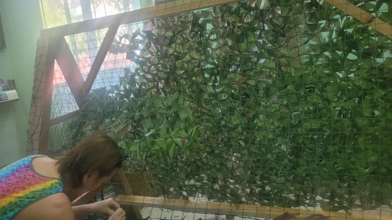 В Новочеркасске начала работу еще одна группа по плетению маскировочных сетей для фронта