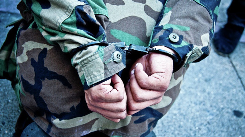В Новочеркасске военнослужащий дал взятку командиру чтобы поехать в командировку
