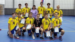 Новочеркасские волейболисты выиграли открытое юношеское первенство