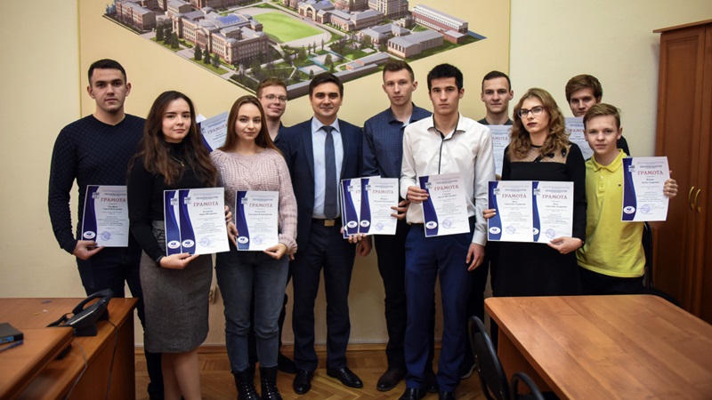 В Новочеркасске наградили победителей Интернет-олимпиад