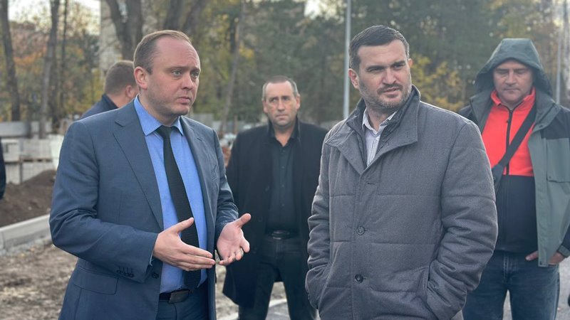 Врио мэра Новочеркасска Николай Толмачев: с лужей на Донском скоро будет покончено