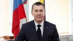 Врио главы администрации Новочеркасска поздравил горожан с Днем Государственного флага РФ
