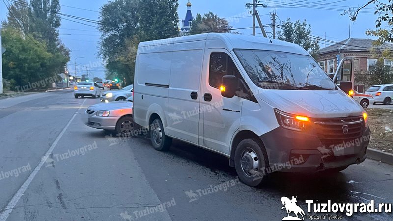 В Новочеркасске травмы получил пассажир такси