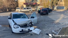 В Новочеркасске в лобовом ДТП травмы получили два водителя