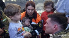 В Новочеркасске пожарные и студентка спасли из огня четверых детей и бабушку