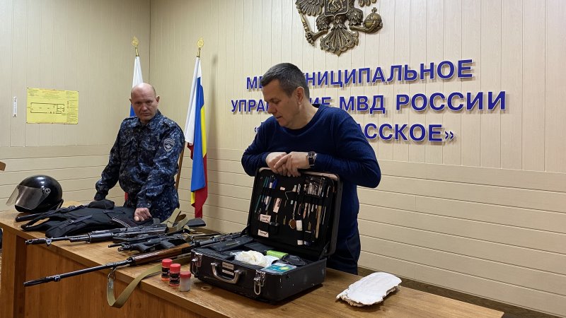 В День студента полицейские Новочеркасска организовали для учащихся тематическую экскурсию 