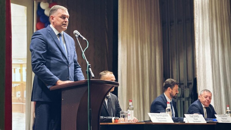 Юрий Лысенко отчитался перед горожанами о работе администрации Новочеркасска в 2024 году