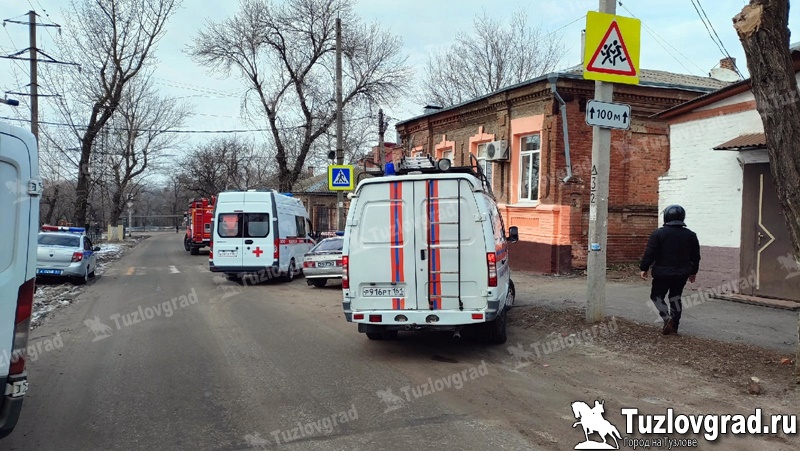 В Новочеркасске эвакуировали уже шесть школ