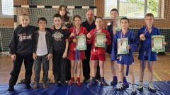 Новочеркасские самбисты успешно выступили на областных  соревнованиях