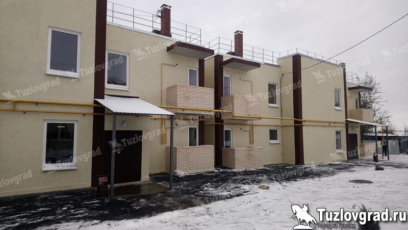 Администрация Новочеркасска купила 31 квартиру для выпускников детдомов