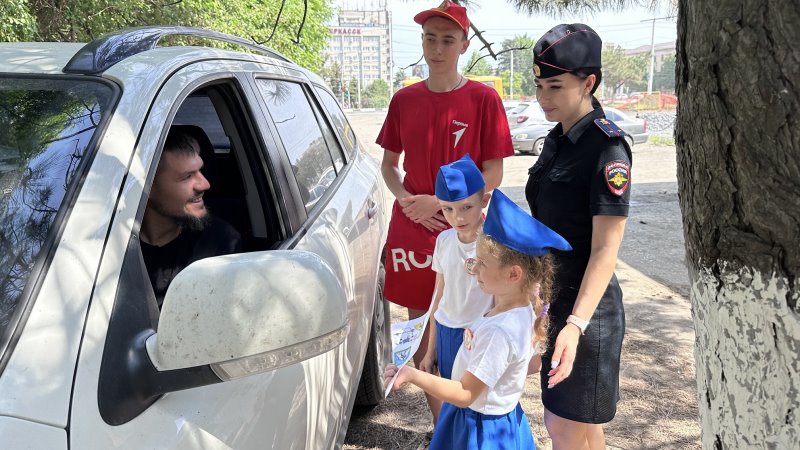 В Новочеркасске прошла профилактическая акция «Письмо водителю»