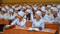 Выпускникам школ Новочеркасска предлагают получить образование в медицинском университете на бюджетной основе